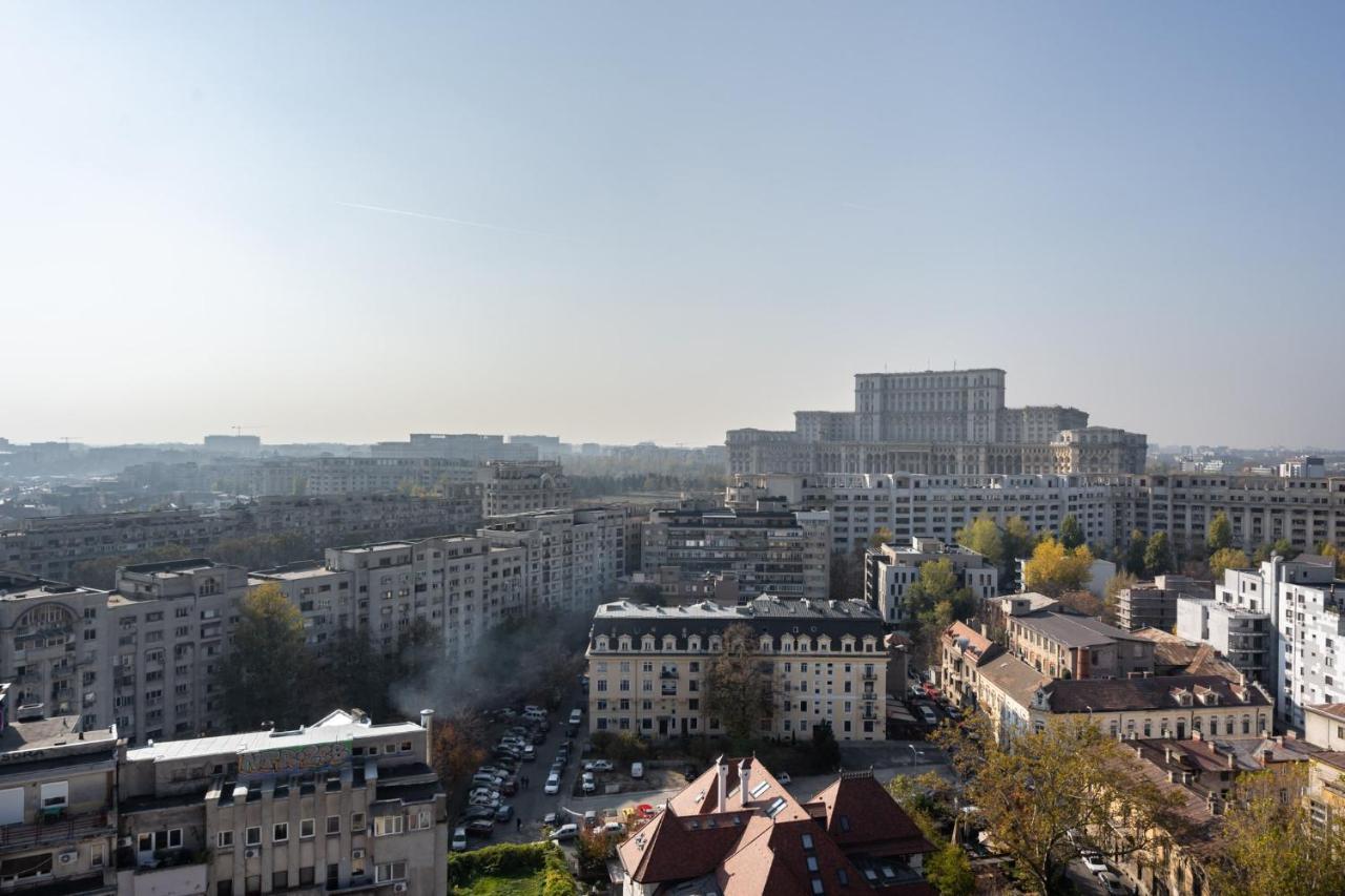 Central Apartment Tower Bukarest Eksteriør billede
